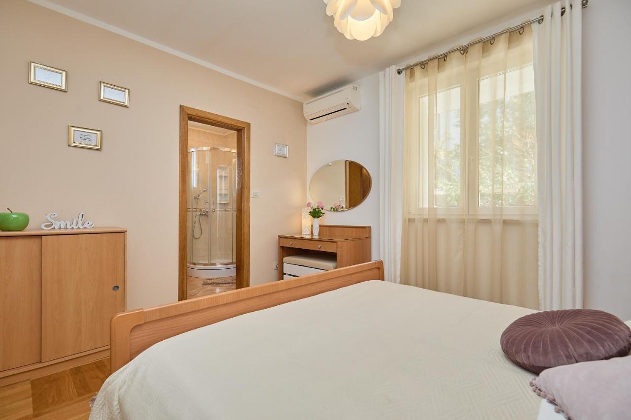 Apartment Harmony - Free Parking Дубровник Екстериор снимка